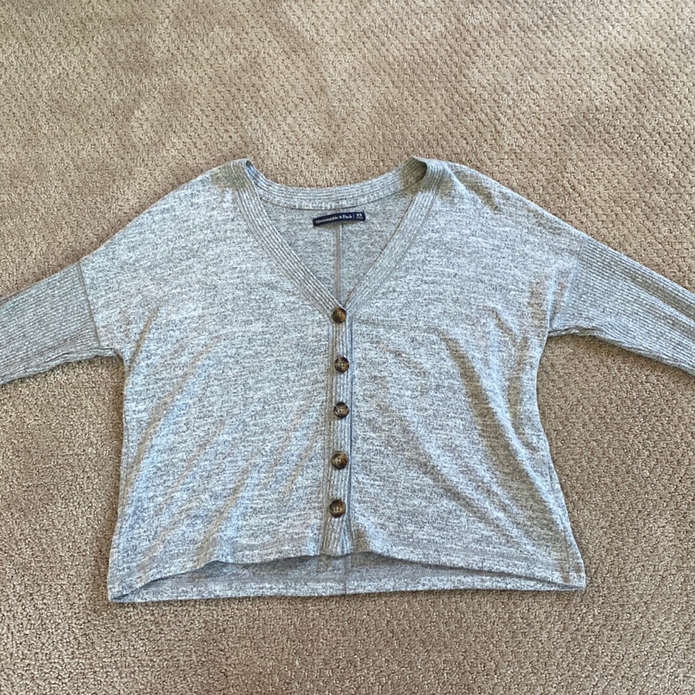 Abercrombie XS button up sweater